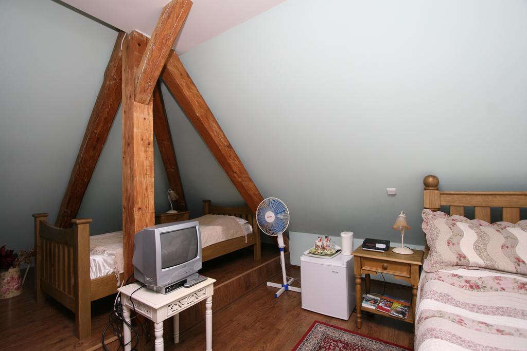 Pension Grant Lux Znojmo Luaran gambar