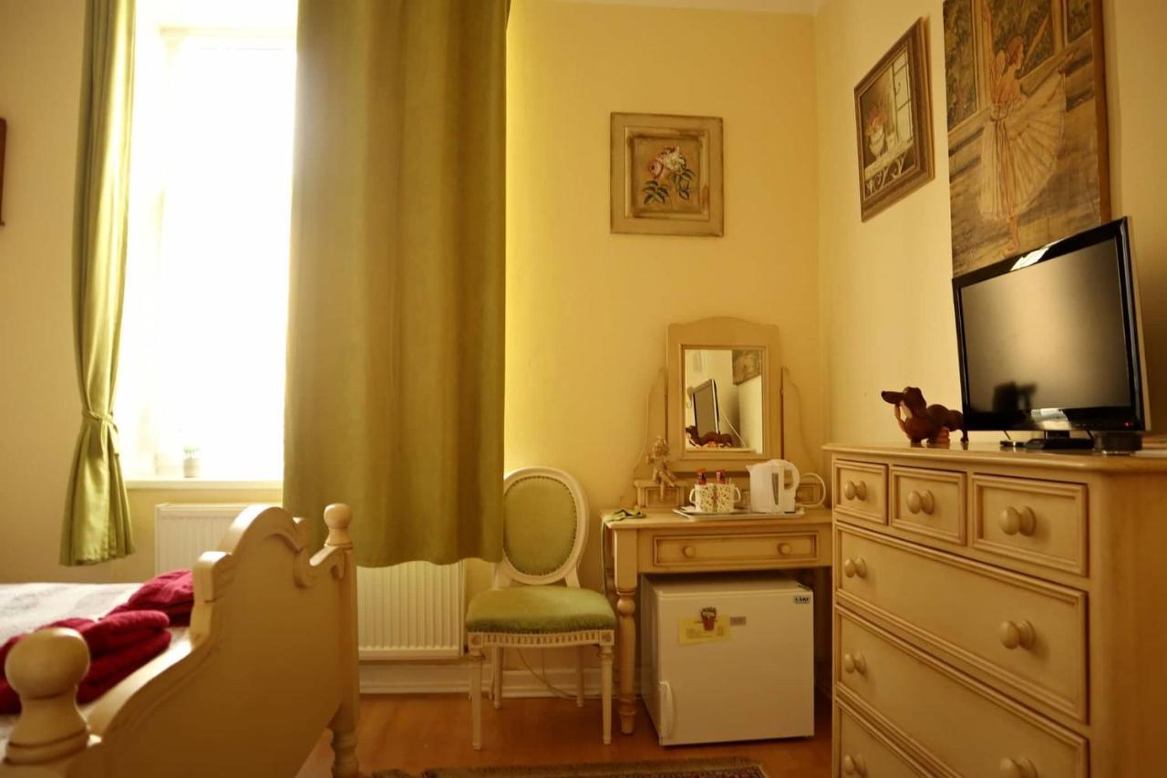 Pension Grant Lux Znojmo Luaran gambar